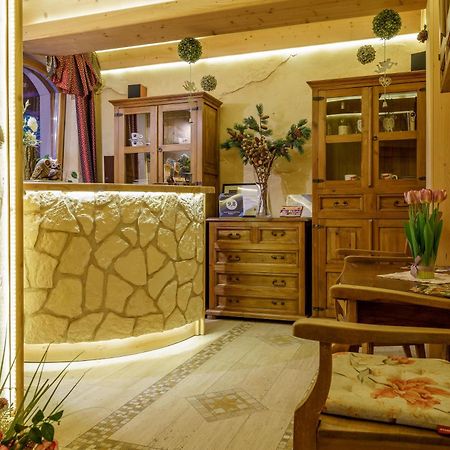 Lesny Dworek Zakopane Esterno foto